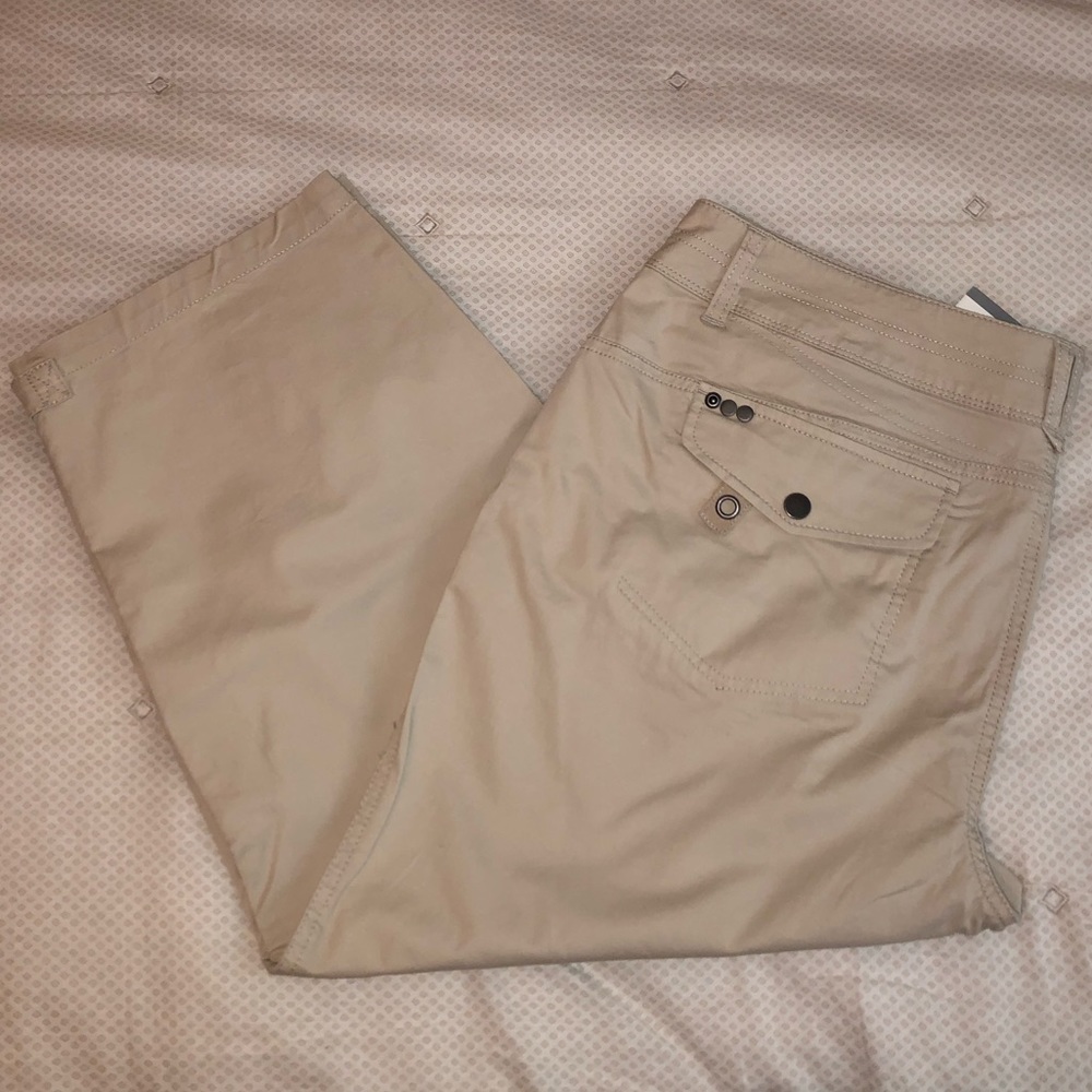 Style & Co Capri Pants